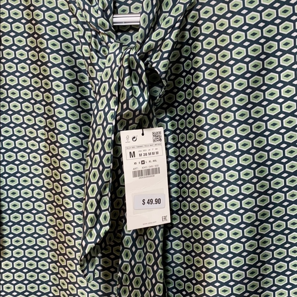 NWT pattern blouse - Picture 5 of 5